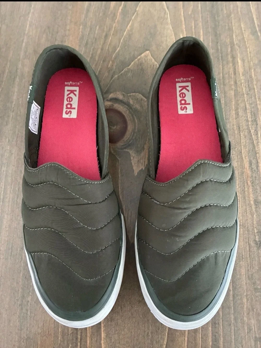 New Keds Olive Green Quilted Softerra  puffer Slip-On Sneakers size 7